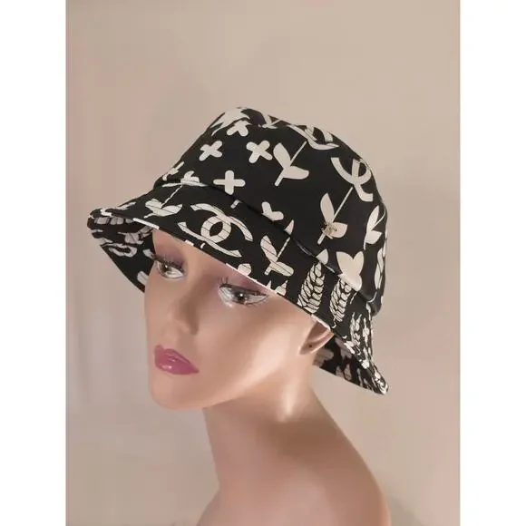 Chanel Black Interlocking CC Printed bucket hat M sz